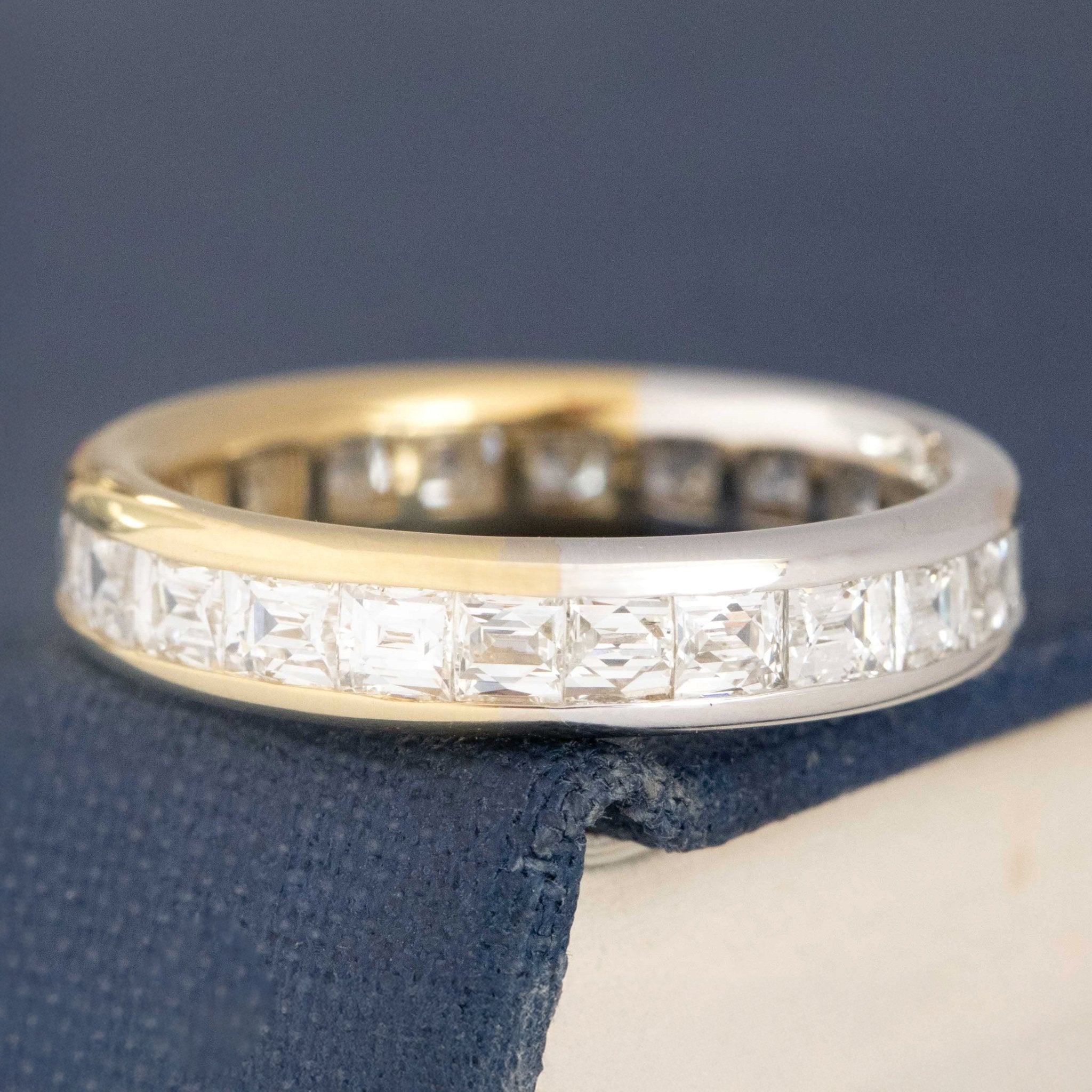 2.22ctw French Baguette Cut Diamond "Ying-Yang" Eternity Band