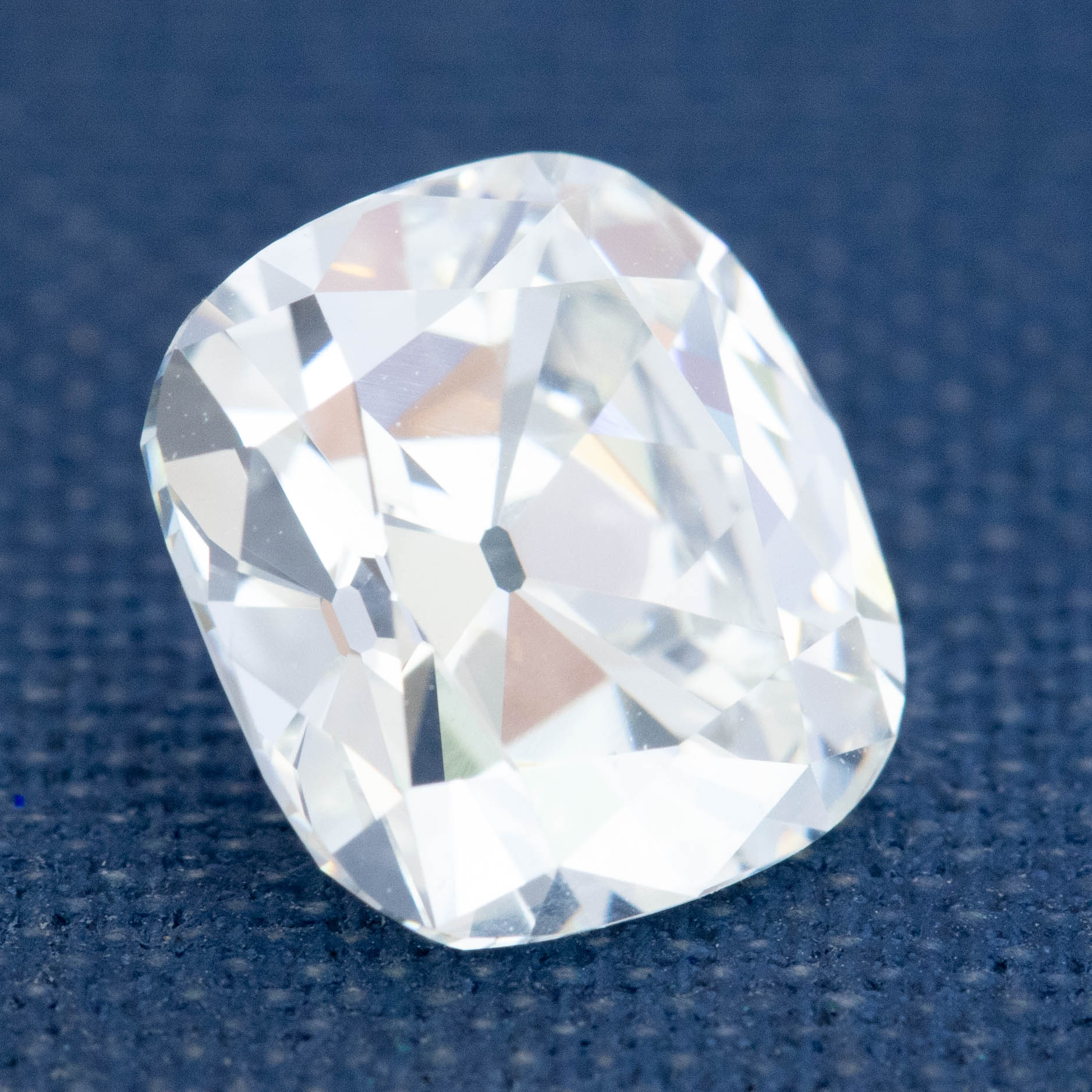 2.50ct Cushion Cut Diamond, GIA I VS2