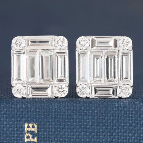 Mosaic diamond stud earrings with baguette and round cuts in 18kt white gold