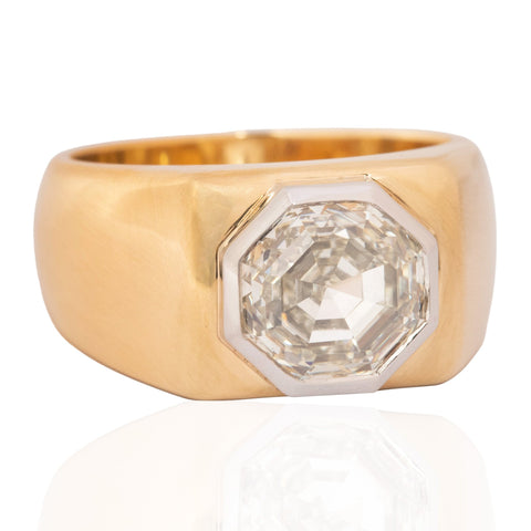 2.65ct Octagonal Step Cut Diamond Bezel Ring, GIA