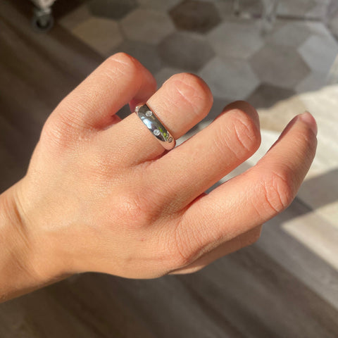 Vintage Diamond Scatter Band