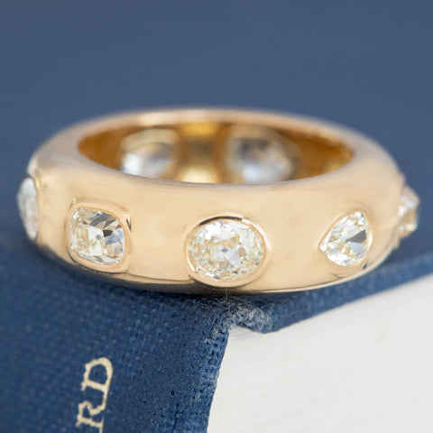 2.89ctw Mixed Old Cut Diamond Scatter Band
