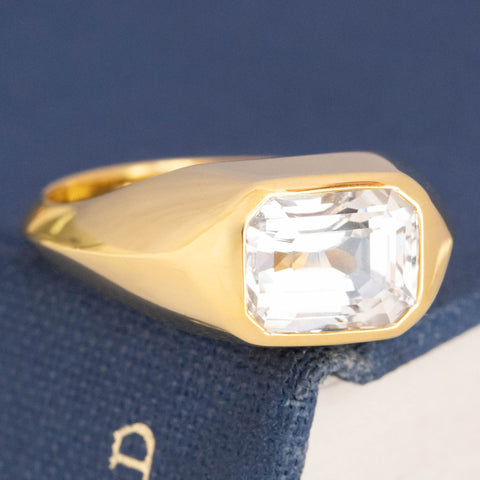 2.93ct Light Yellow (No Heat) Sapphire Bezel Solitaire
