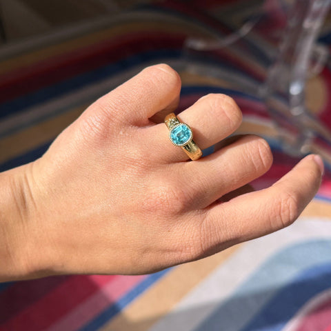 2.97ct antique blue zircon bezel ring with hand engraved butterflies, moons and stars, 18K yellow gold – alternate view 2