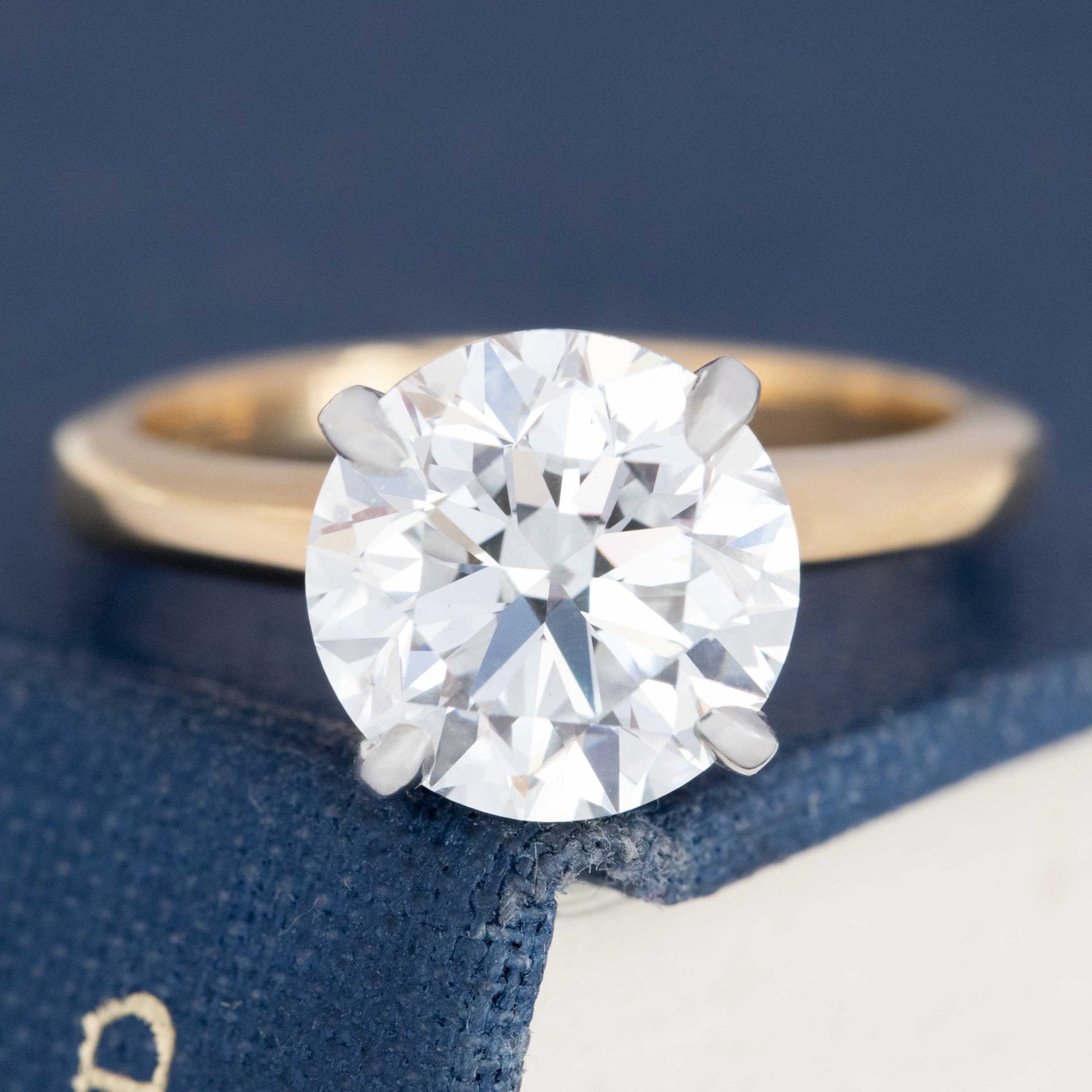 3.01ct Round Brilliant Cut Diamond Solitaire, GIA E SI2 EX EX EX