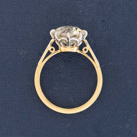 Profile phot of an Old Mine Cut Diamond Ring 