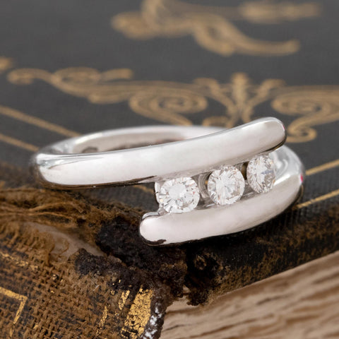 .33ctw Vintage Diamond Bypass Band