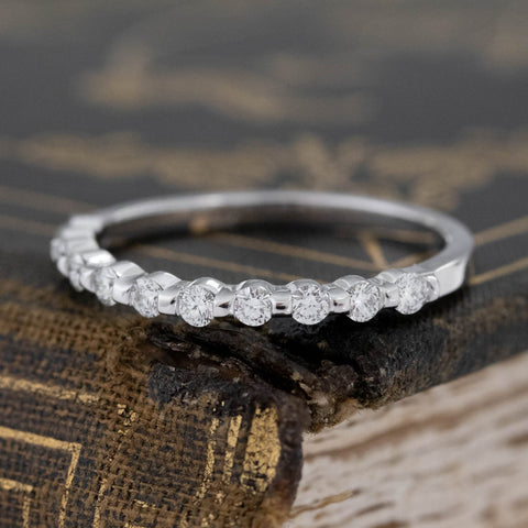 .35ctw Round Brilliant Cut Diamond Shared Prong Half-Eternity Band