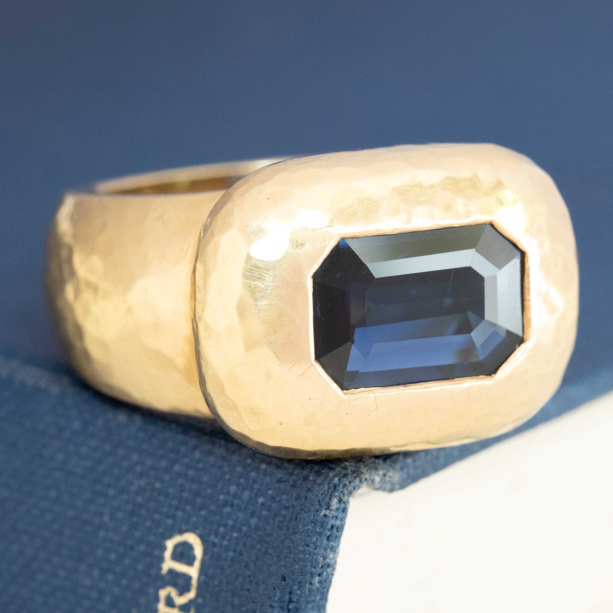 3.60ct Vintage No-Heat Sapphire Hammered Ring, by David Webb