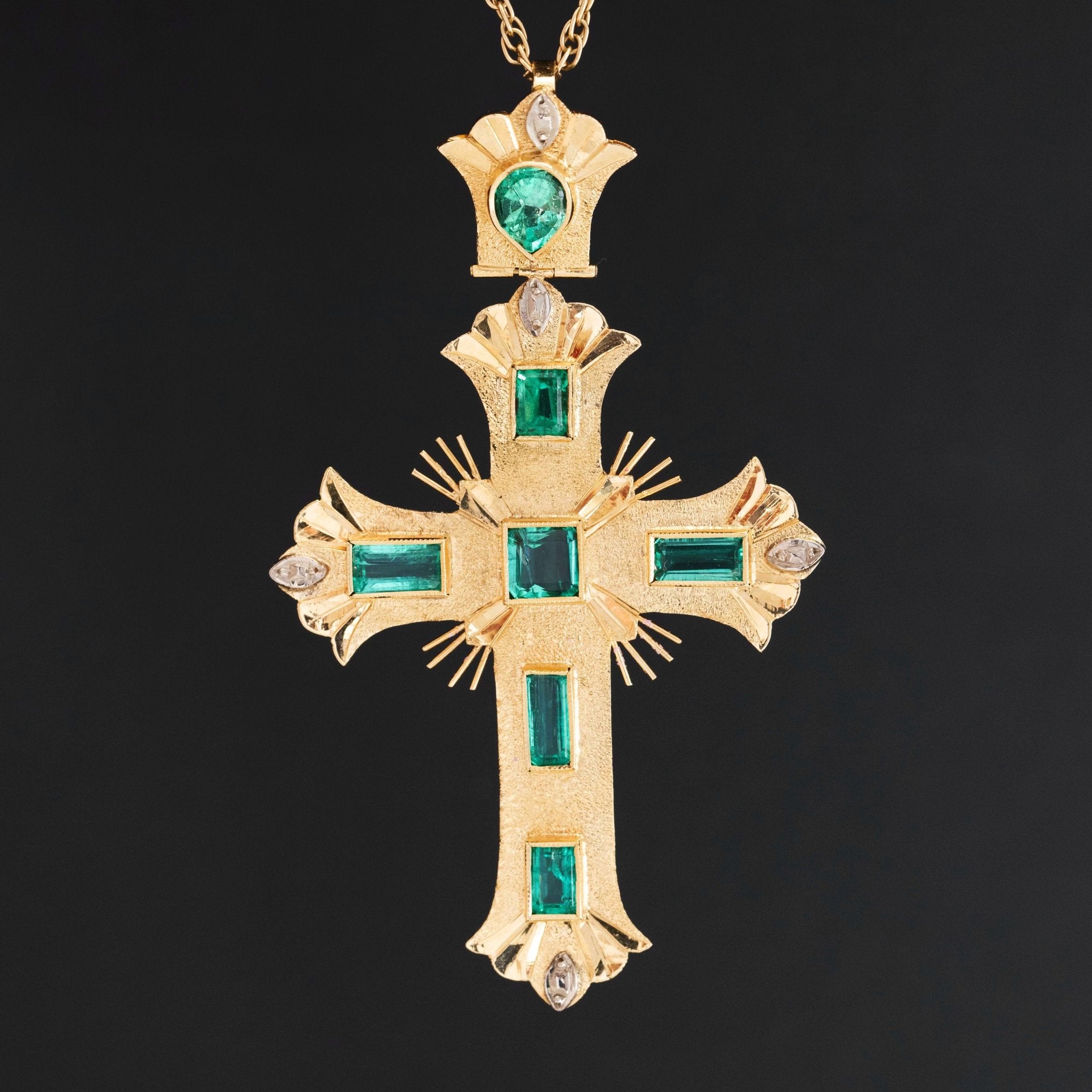 Vintage emerald and diamond cross pendant in 18K gold