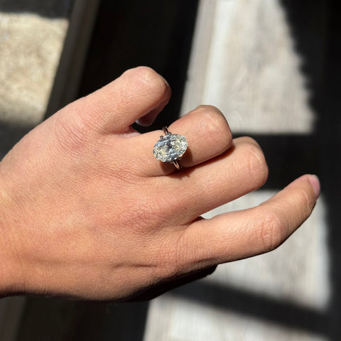 4.01ct Oval Cut Diamond, GIA M VS2