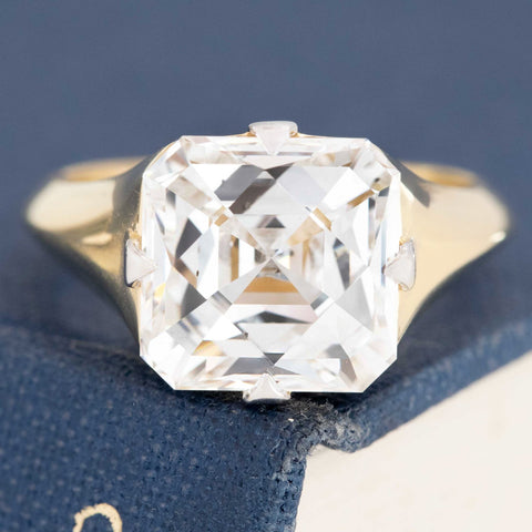 Vintage Tycoon cut diamond ring in yellow gold with white-tipped prongs.