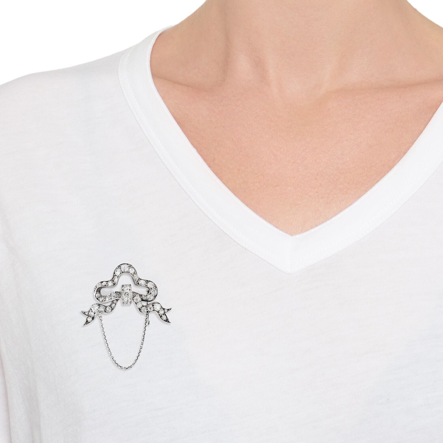 5.20ctw Victorian Bow Motif Brooch