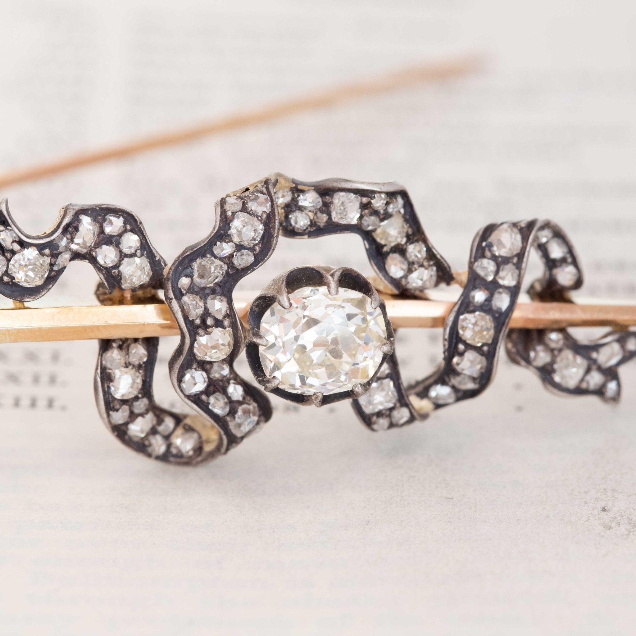 6.25ctw Edwardian Old Mine & Rose Cut Diamond Arrow Brooch, French