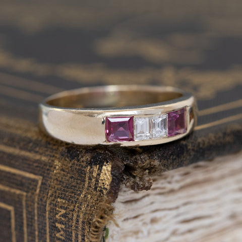 .81CTW RUBY & DIAMOND BAND, 14KT YELLOW GOLD