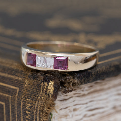 .81CTW RUBY & DIAMOND BAND, 14KT YELLOW GOLD