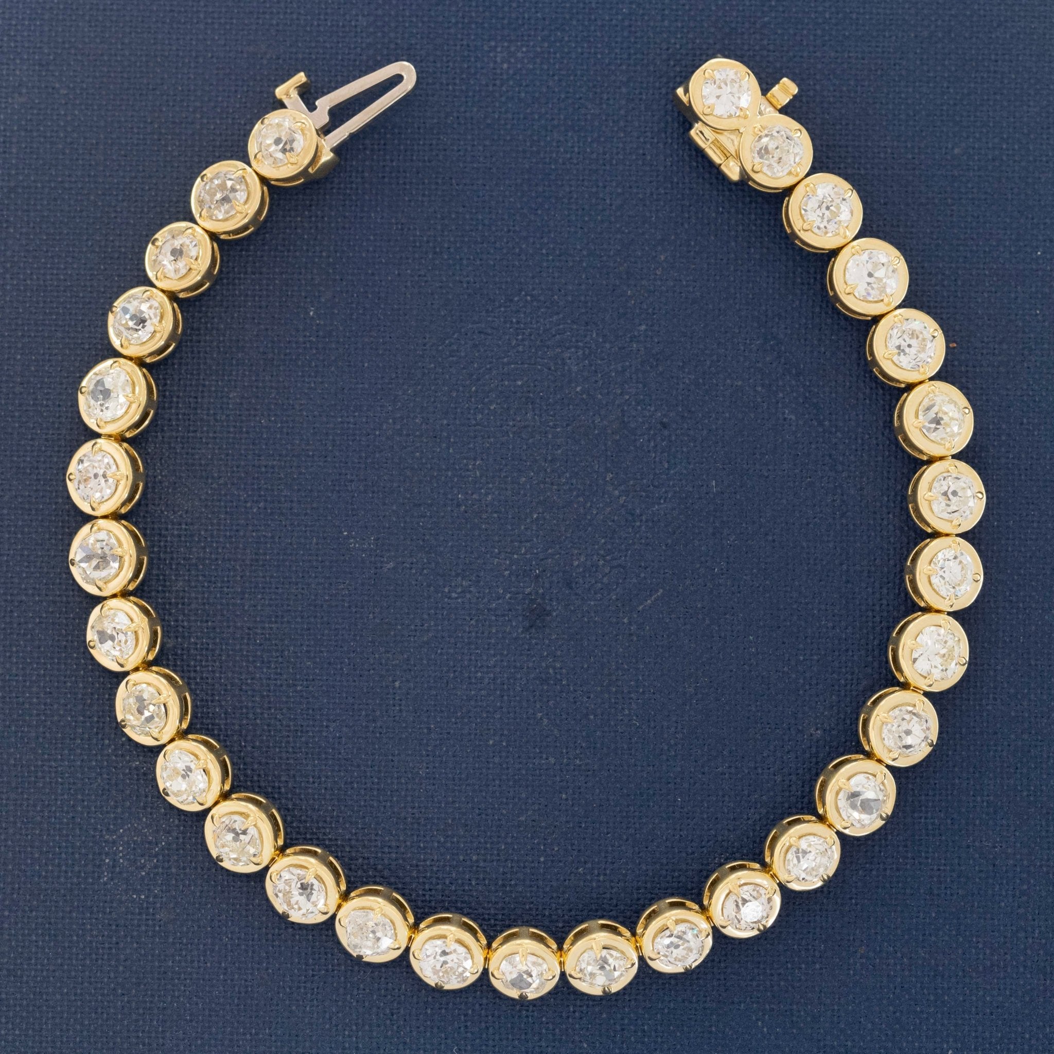 9.04ctw Old European Cut Diamond Yellow Gold Tennis Bracelet