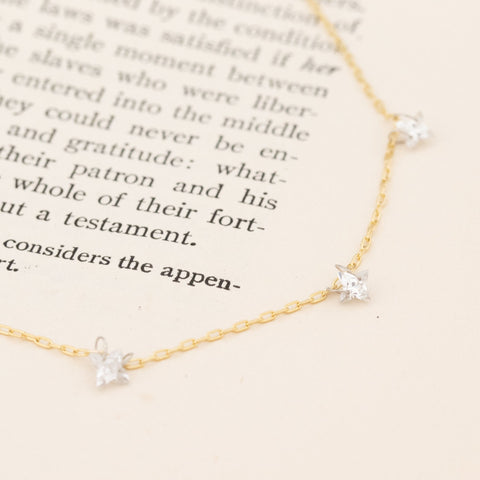 .93ctw Star Shape Pierced Diamond Station Necklace