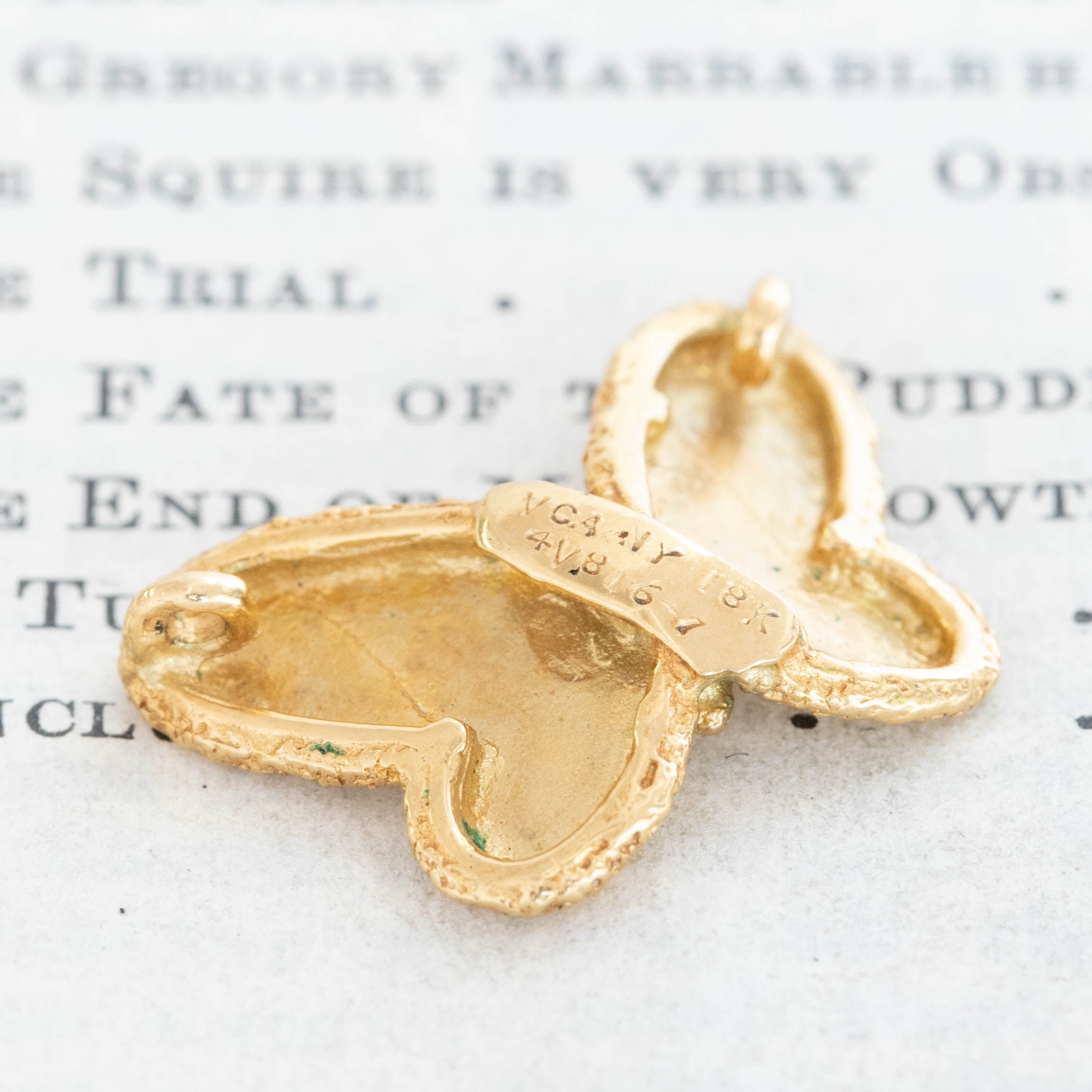Vintage Van Cleef butterfly pendant 18k gold