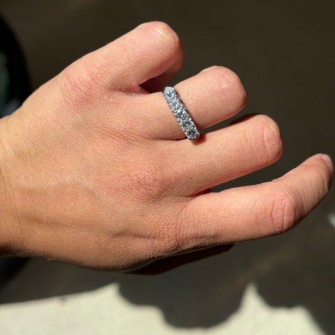 1.25ctw Vintage Round Brilliant Diamond 5-Stone Band