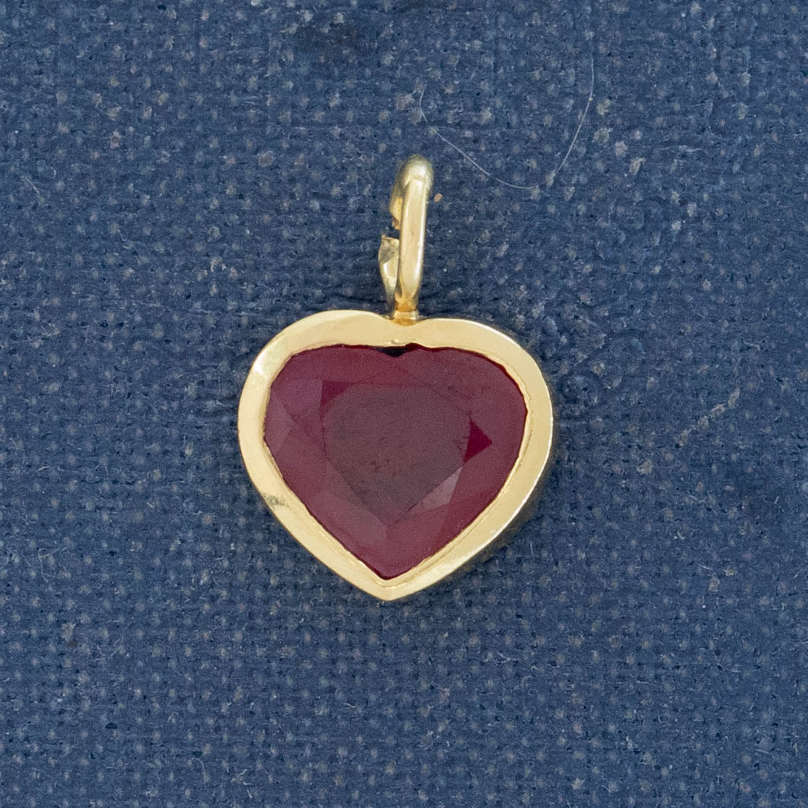 1.75ct Vintage Ruby Heart Bezel Charm