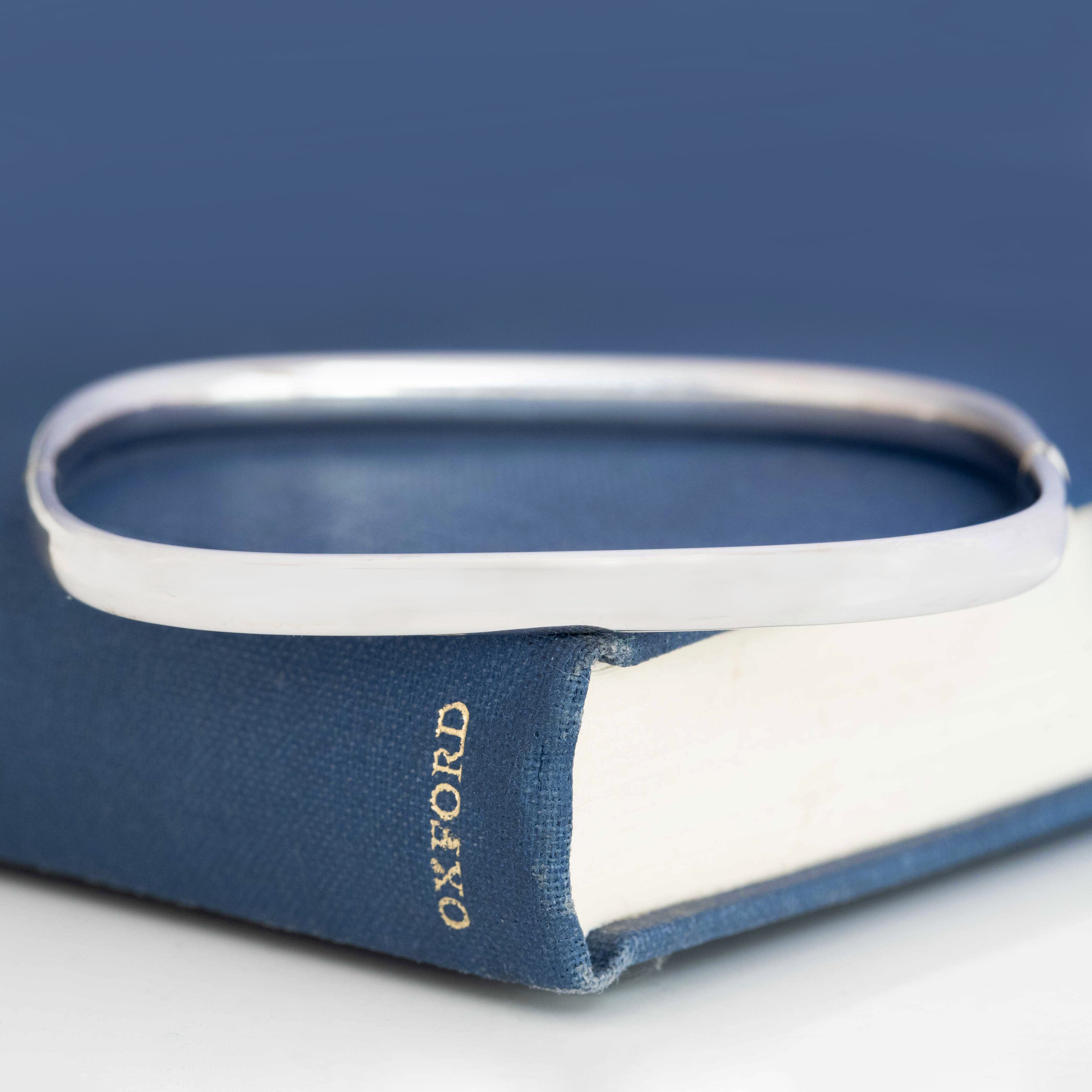 Vintage White Gold Square Bangle, Italian