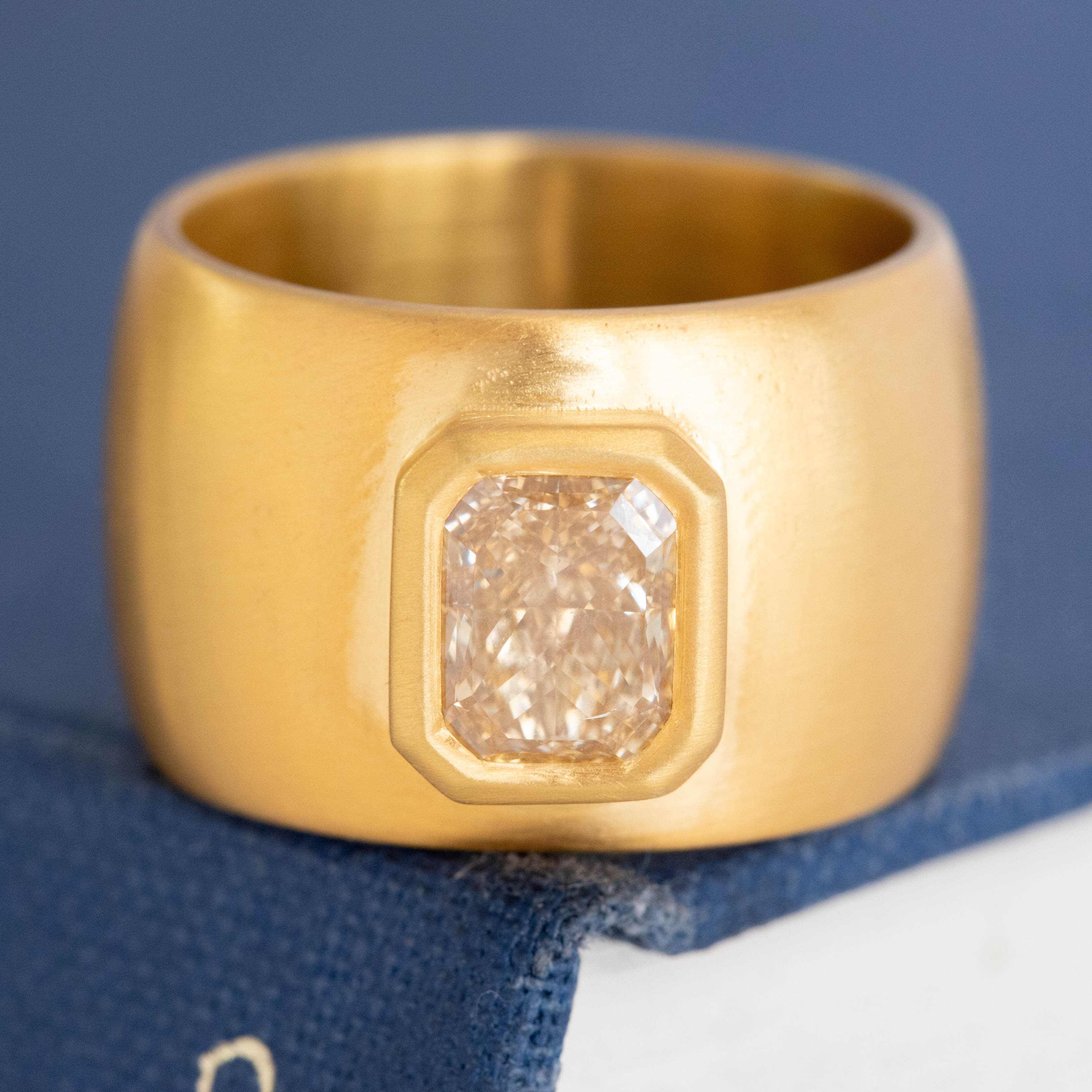 1.51ct Radiant Cut Diamond Cigar Ring