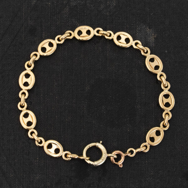 Cartier | Gold Necklace and Bracelet || Diamond Ring | 卡地亞 | K金 'Maillon  Panthère' 項鏈 及 'Baignoire' 手鏈 || 鑽石 戒指 | Fine Jewels | 2022 | Sotheby's