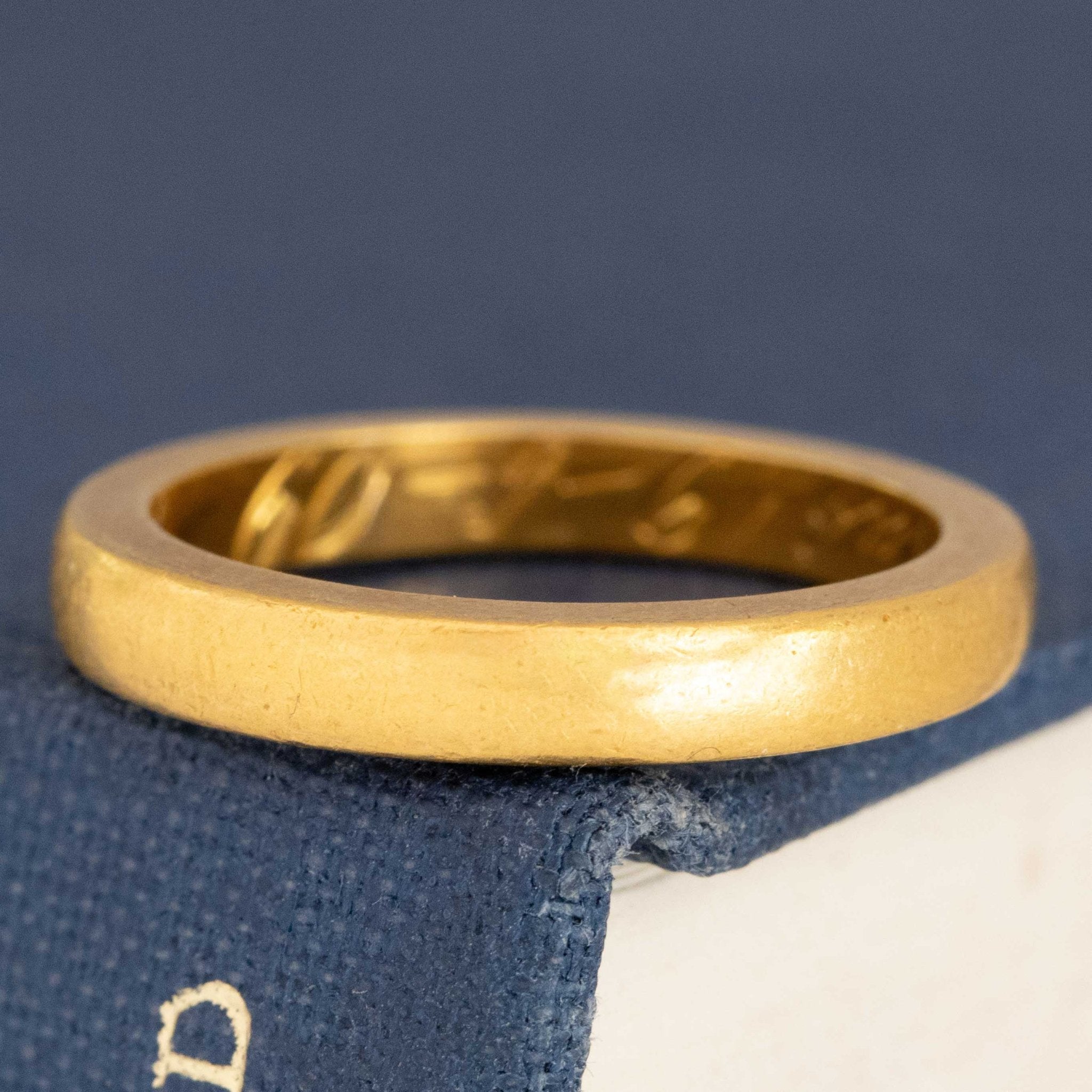 Antique 23kt Wedding Band, English