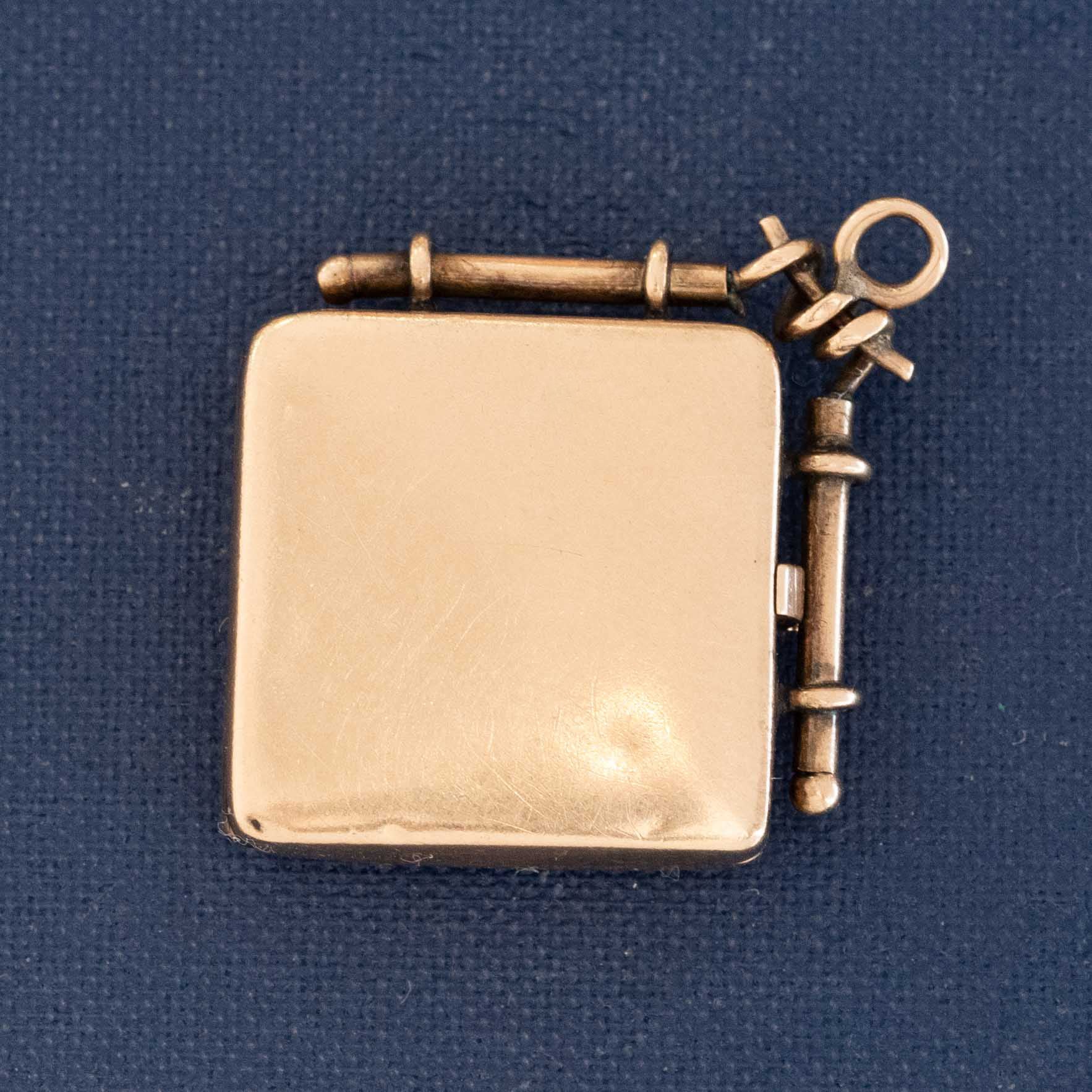 Antique Engraved Fox Locket