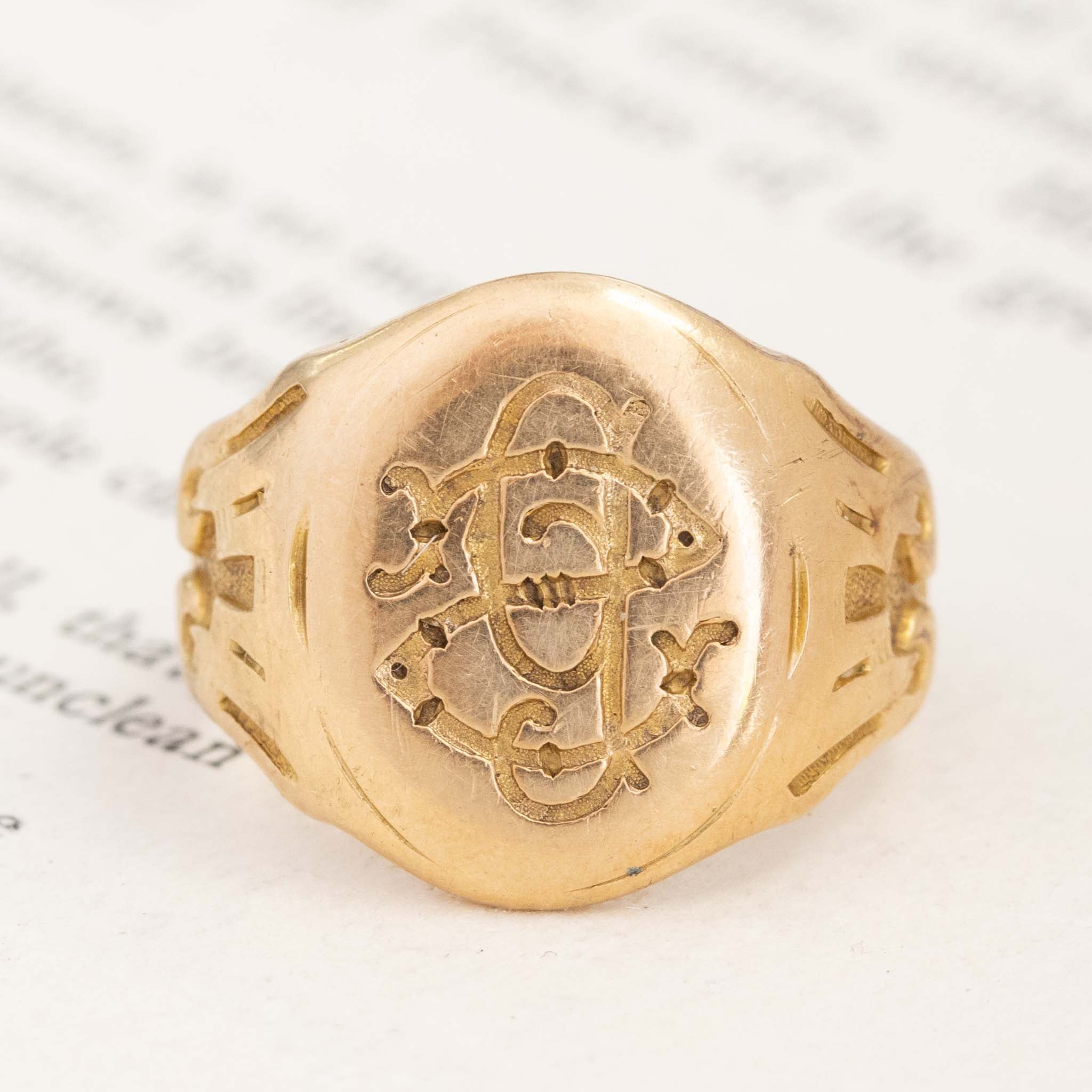 ANTIQUE "SP" SIGNET RING