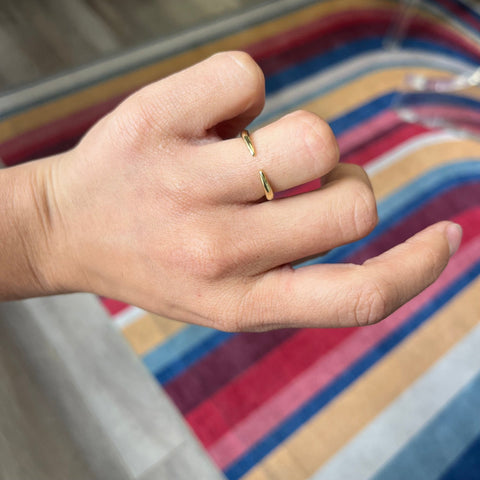 Historic style "Arc" Wedding Band in Yellow Gold. Unique heirloom in yellow gold.