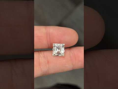 Video of Rare antique carré cut diamond with sharp step cut edges