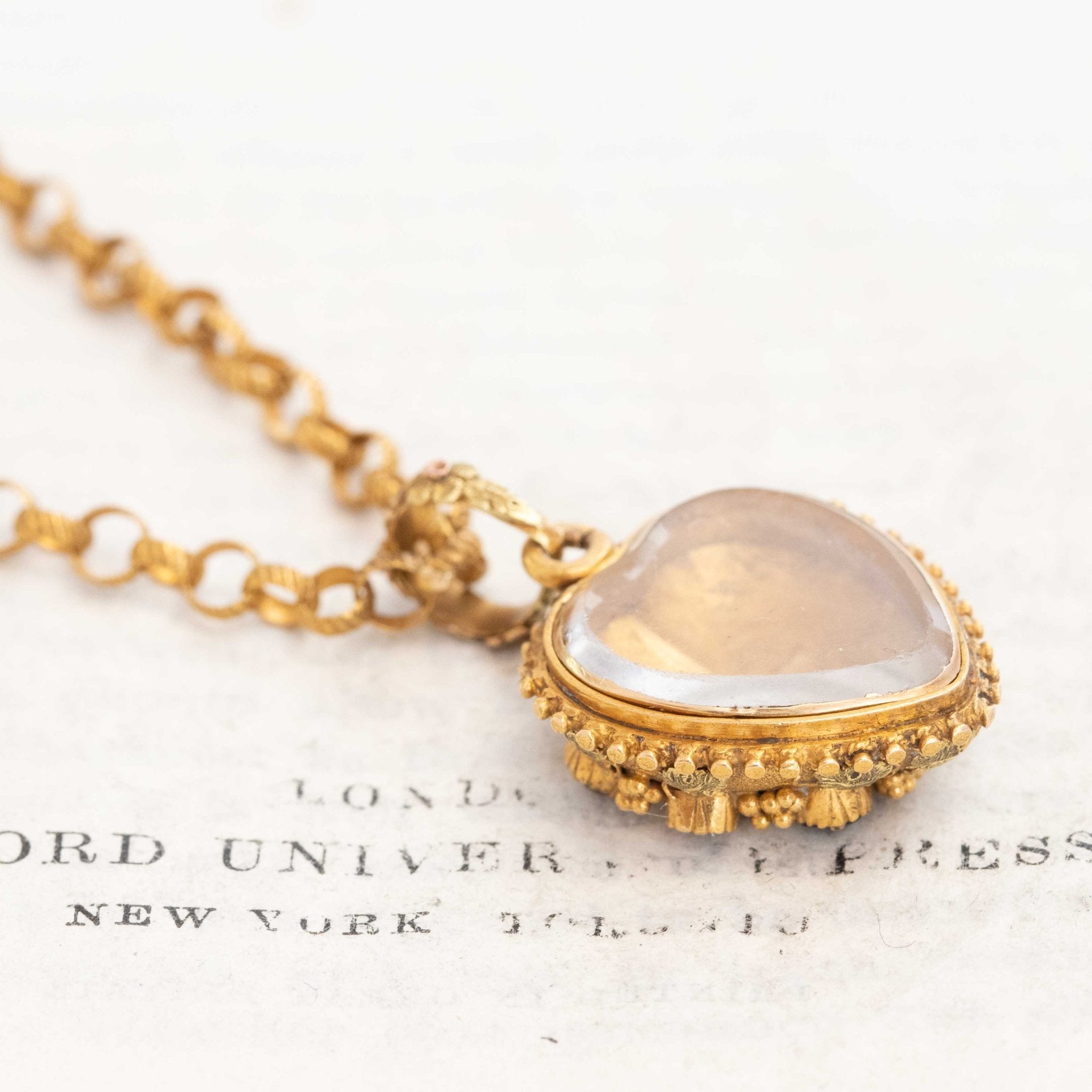Victorian sentimental jewelry heart locket with original glass back compartment