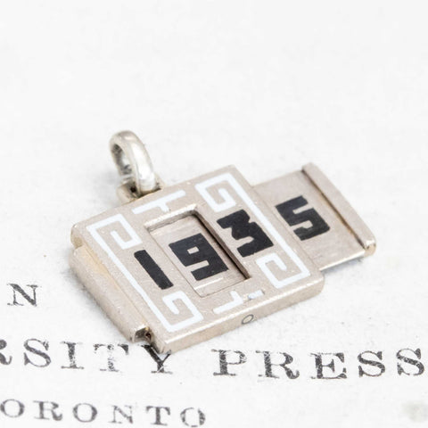 Vintage 13/1935 Monte Carlo Charm, French