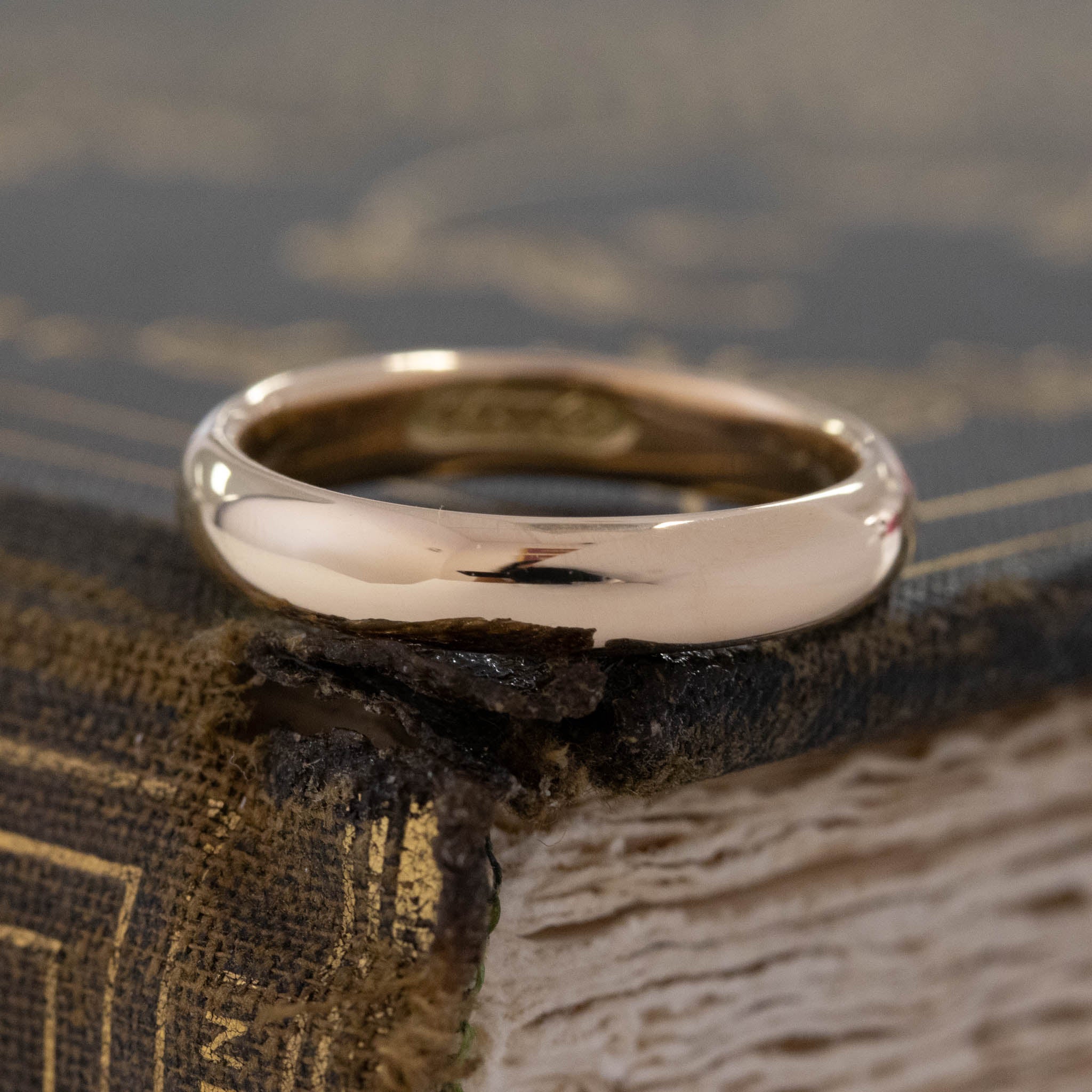 Vintage 14kt Gold Band, 3.8mm