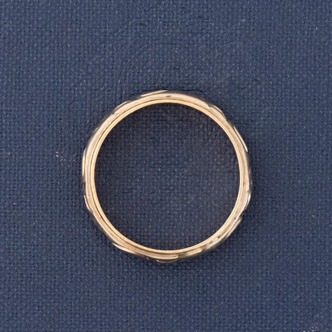 Vintage 2-Tone Floral Motif Wedding Band