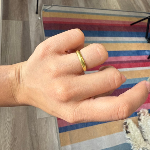Vintage 22kt yellow gold wedding band, 3.4mm – alternate view 2