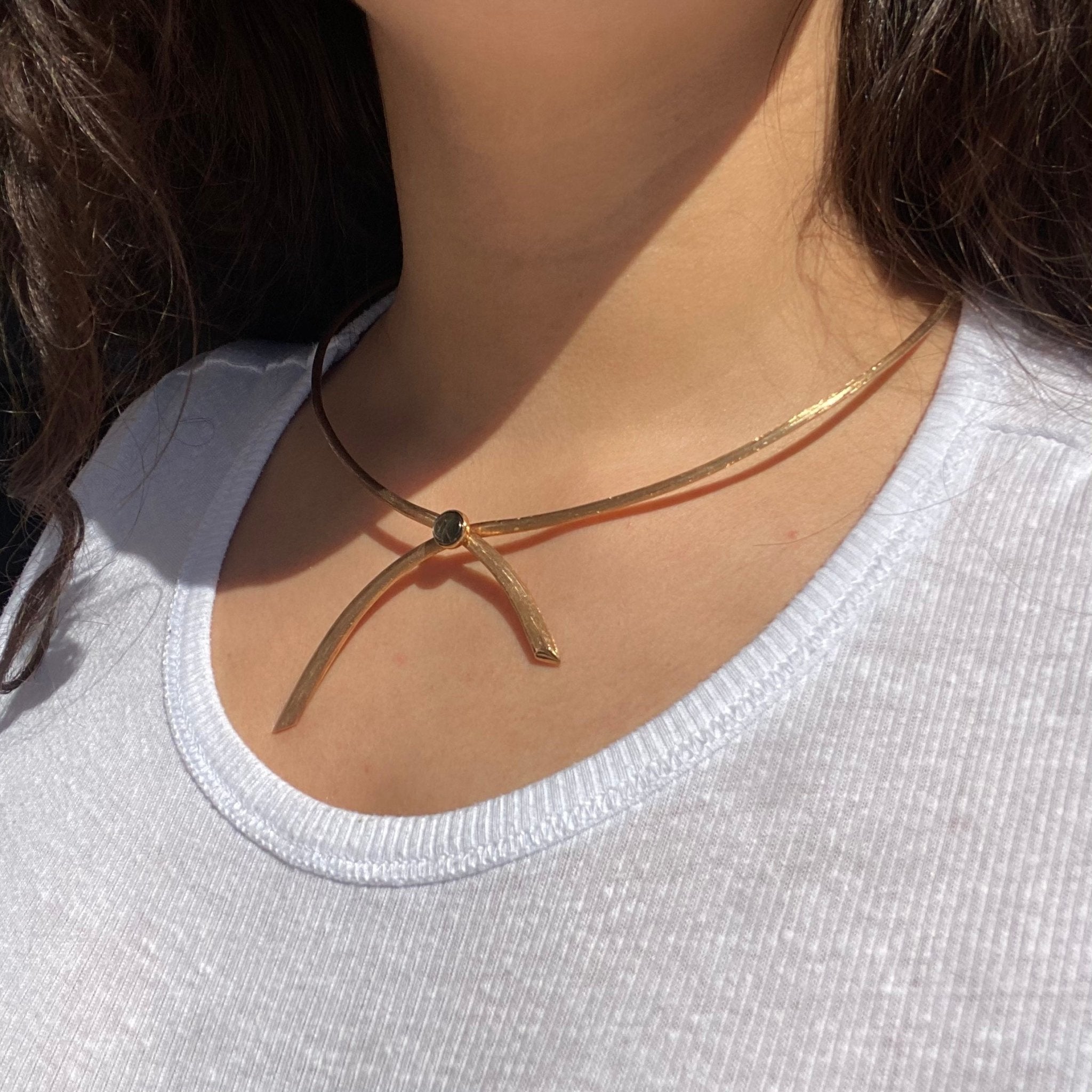 Vintage Black Star Sapphire & Gold Bow Motif Choker, C. 1970s