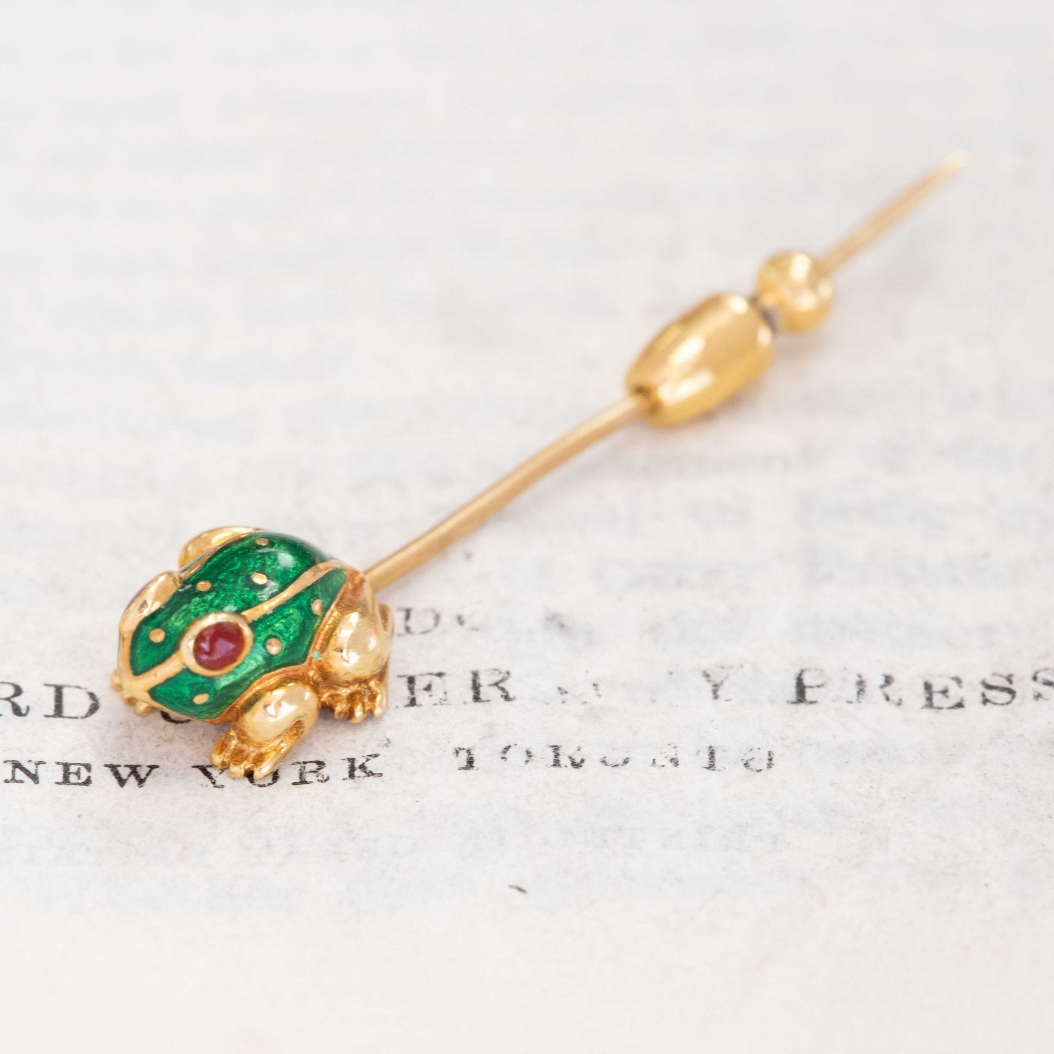 Vintage David Webb enamel frog pin in 18K yellow gold with ruby eyes, signed Webb 18K, from his iconic animal collection.