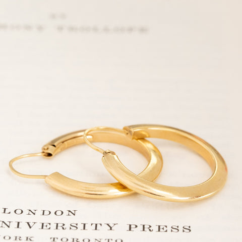 Vintage Flat Hoop Earrings by Uno a Erre
