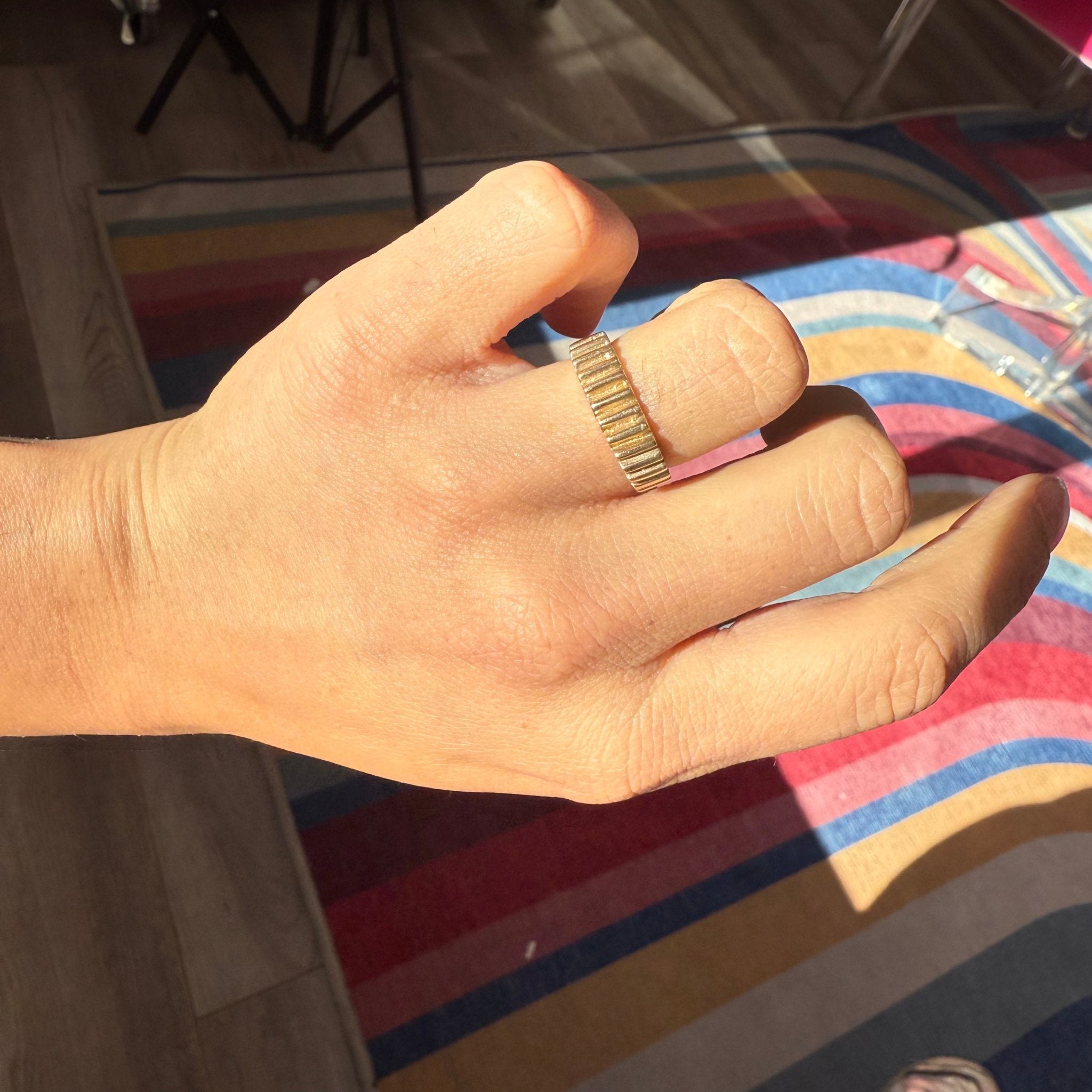 Vintage Fluted Band