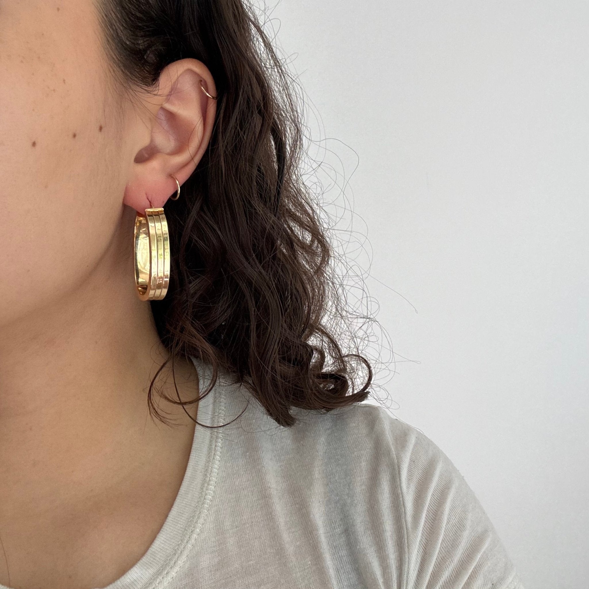 Vintage Fluted Oval Hoop Earrings, Italian