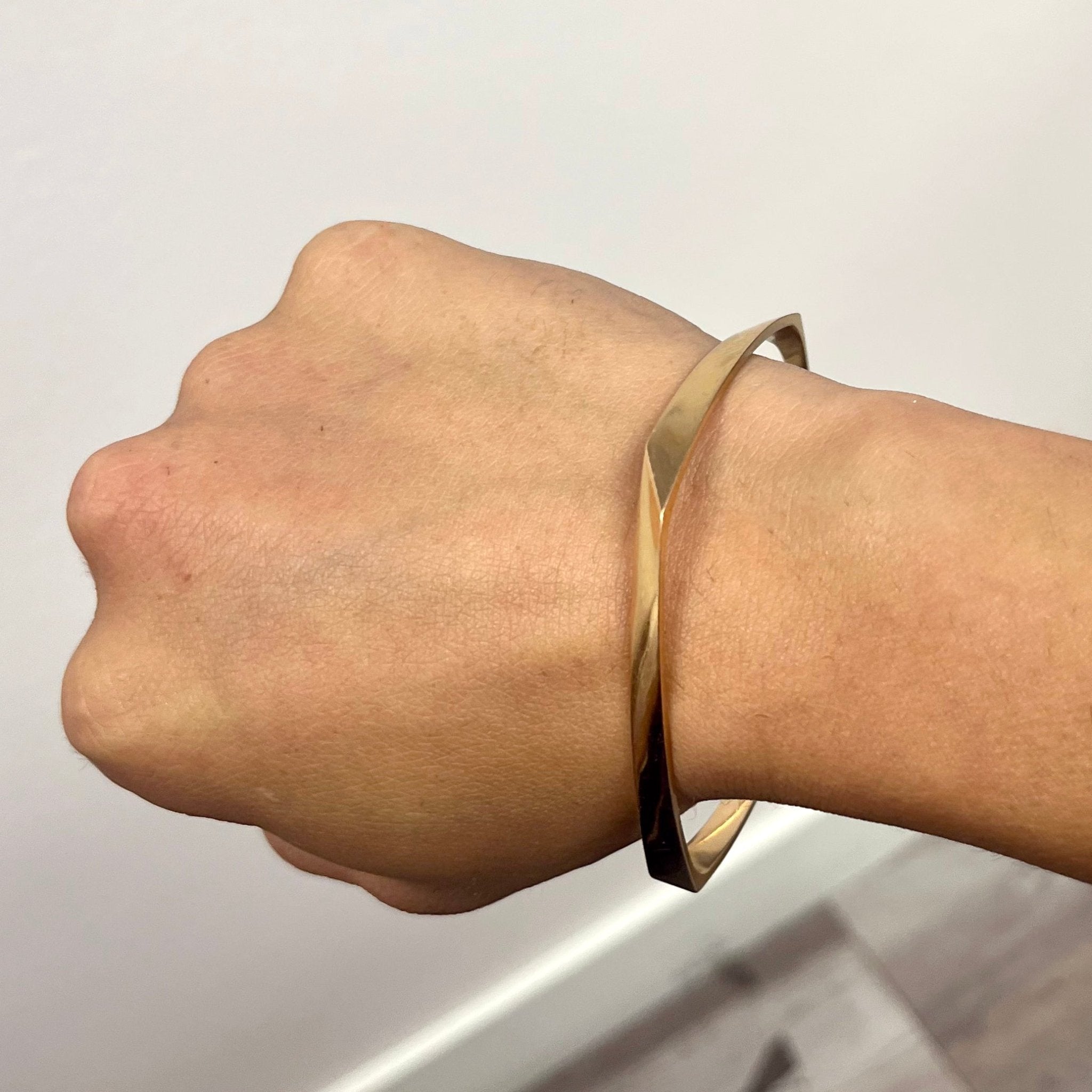Vintage Frank Gehry Torque Bangle for Tiffany and Co