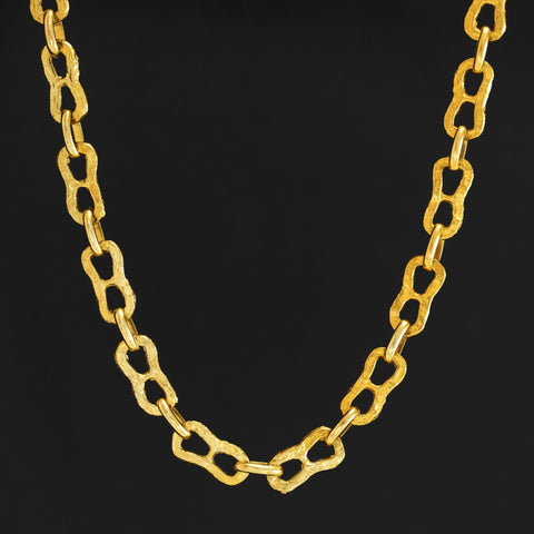 Vintage high-karat gold textured link chain necklace