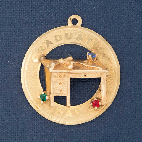 Vintage Graduation Charm, Desk Motif