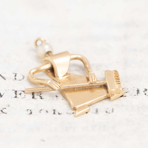Vintage Housekeeping Charm