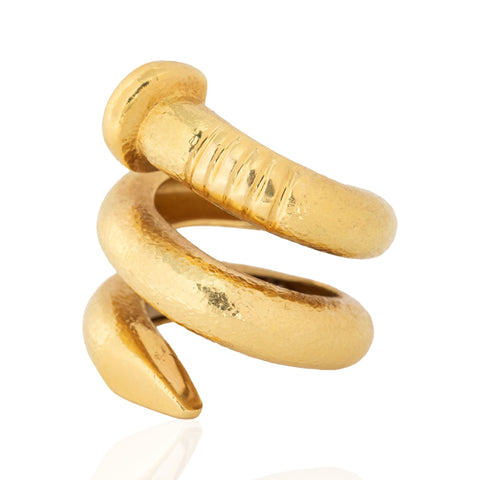 Vintage David Webb jumbo nail ring in 18kt yellow gold – alternate view 5