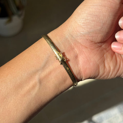 Vintage Italian omega link bracelet in 14kt yellow gold, 7 inches – alternate view 3