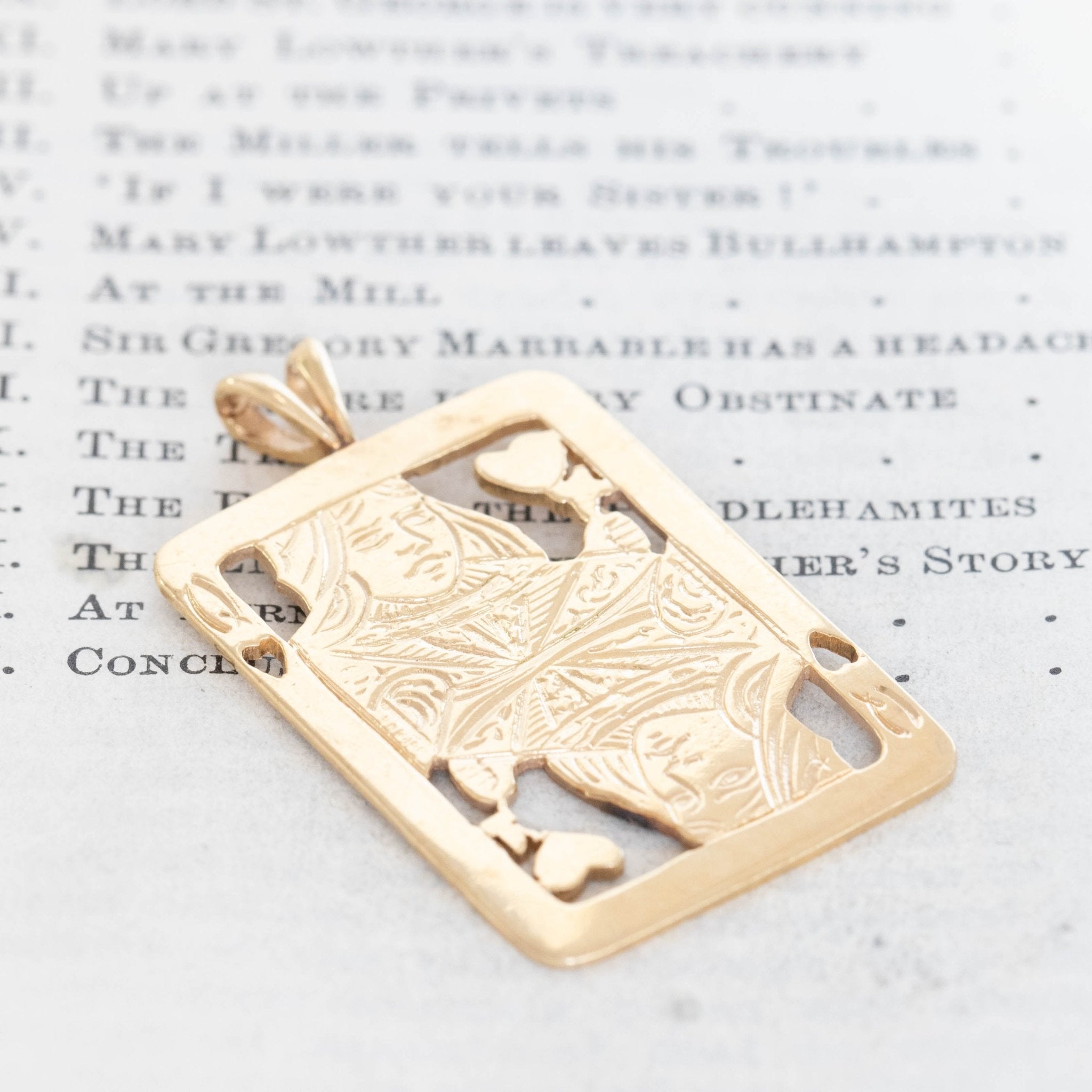 Vintage Queen of Hearts Pendant